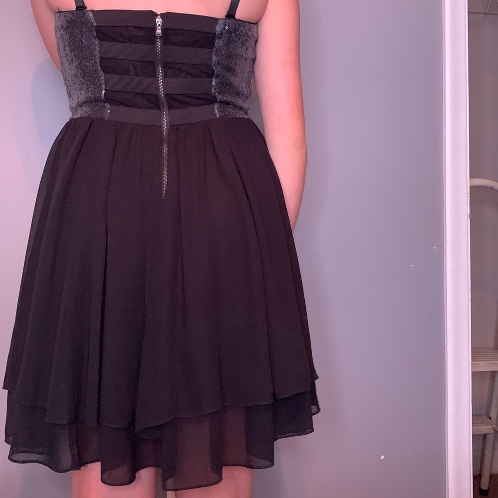 Black Sequin Event-Wear Dress - Picture 3 of 6